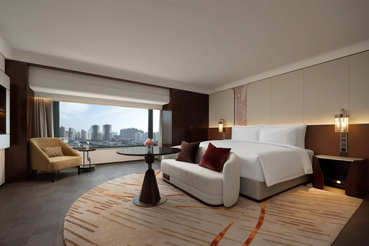 HUATING HOTEL & TOWER