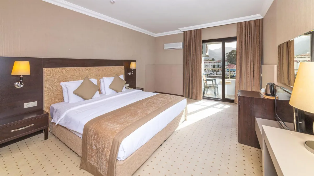 FAROS PREMIUM BEACH HOTEL ADULTS ONLY 14+